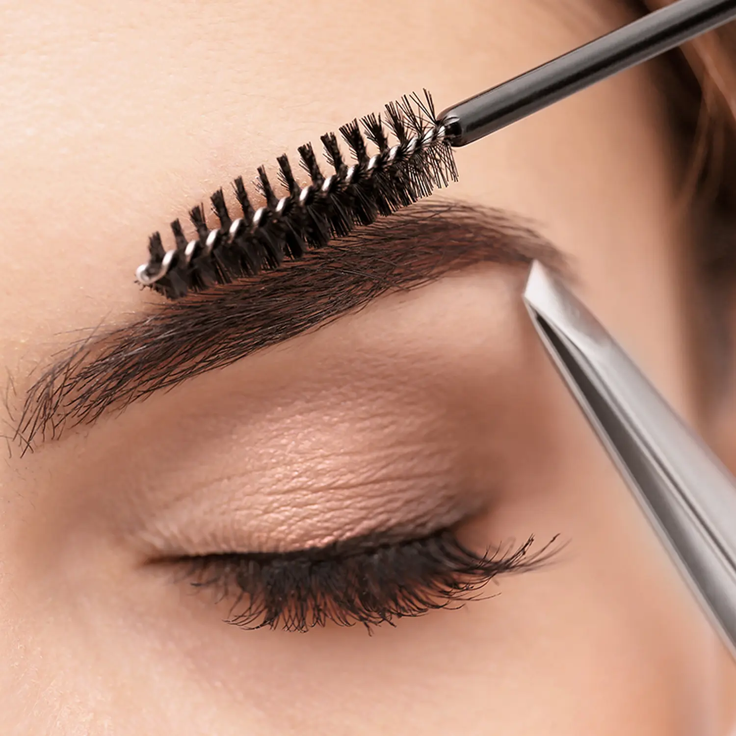 Beauty-Residenz Paderborn Augenbrauenkorrektur